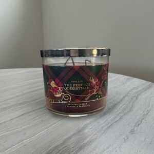 NEW Bath & Body Works The Perfect Christmas Scented Candle